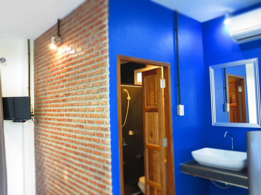 Coco Coozy Apartment Канчанабури Стая снимка
