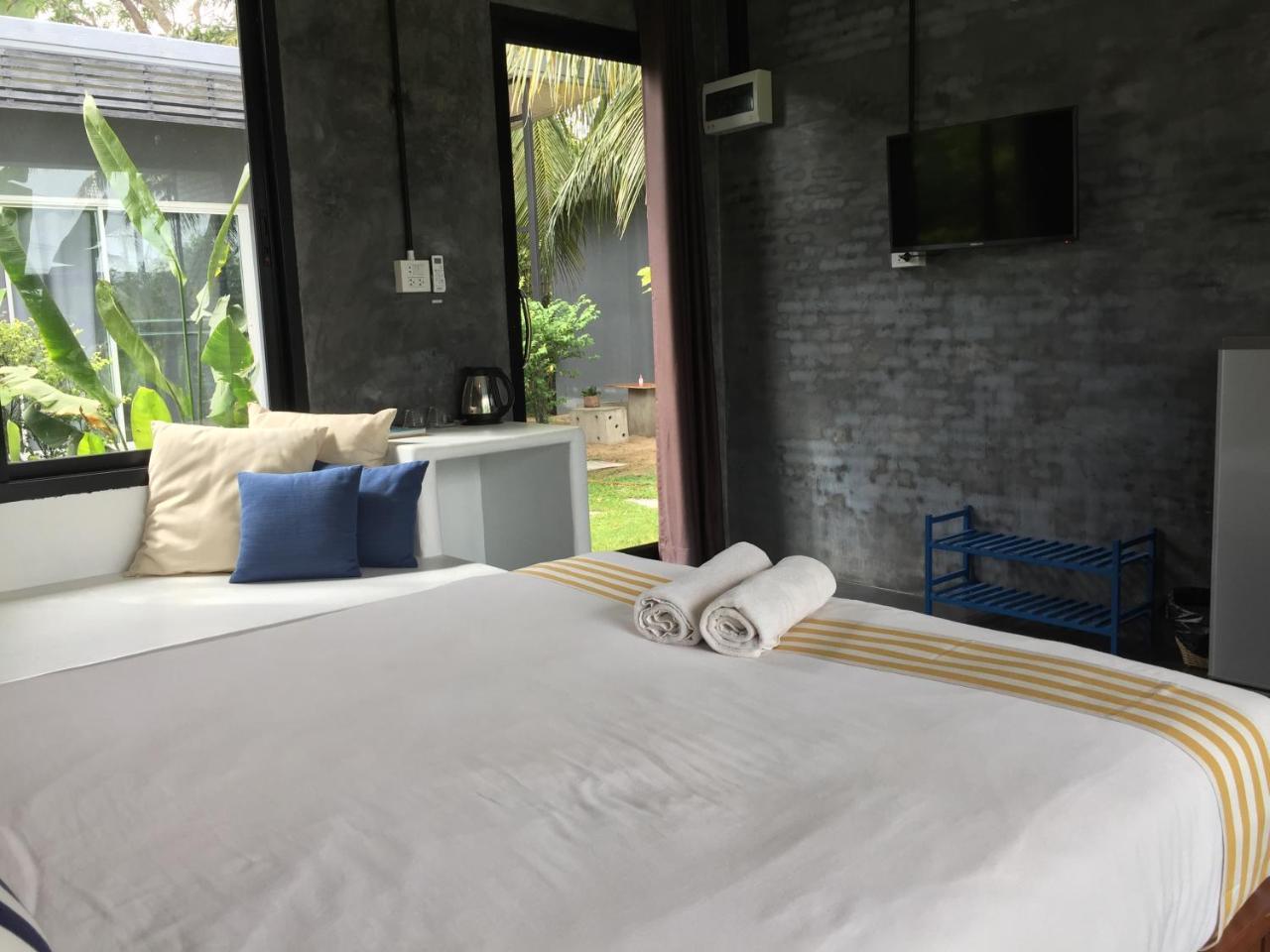 Coco Coozy Apartment Канчанабури Екстериор снимка